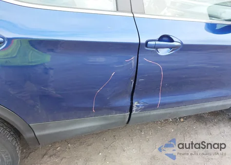 2017 Nissan Rogue Sport S z USA, uszkodzony, nr VIN JN1BJ1CR8HW111459